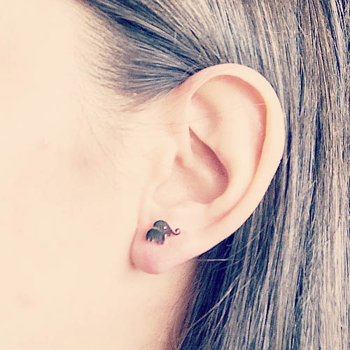 Cercei Elefant cu trompa in sus