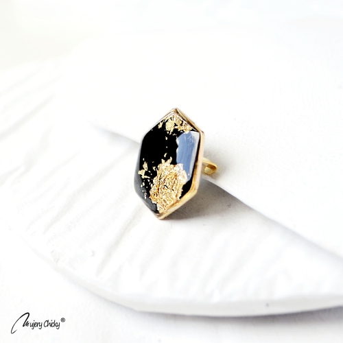 Brosa Siaja Hexagon Negru Auriu