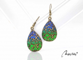 Cercei  Lumis - Earth